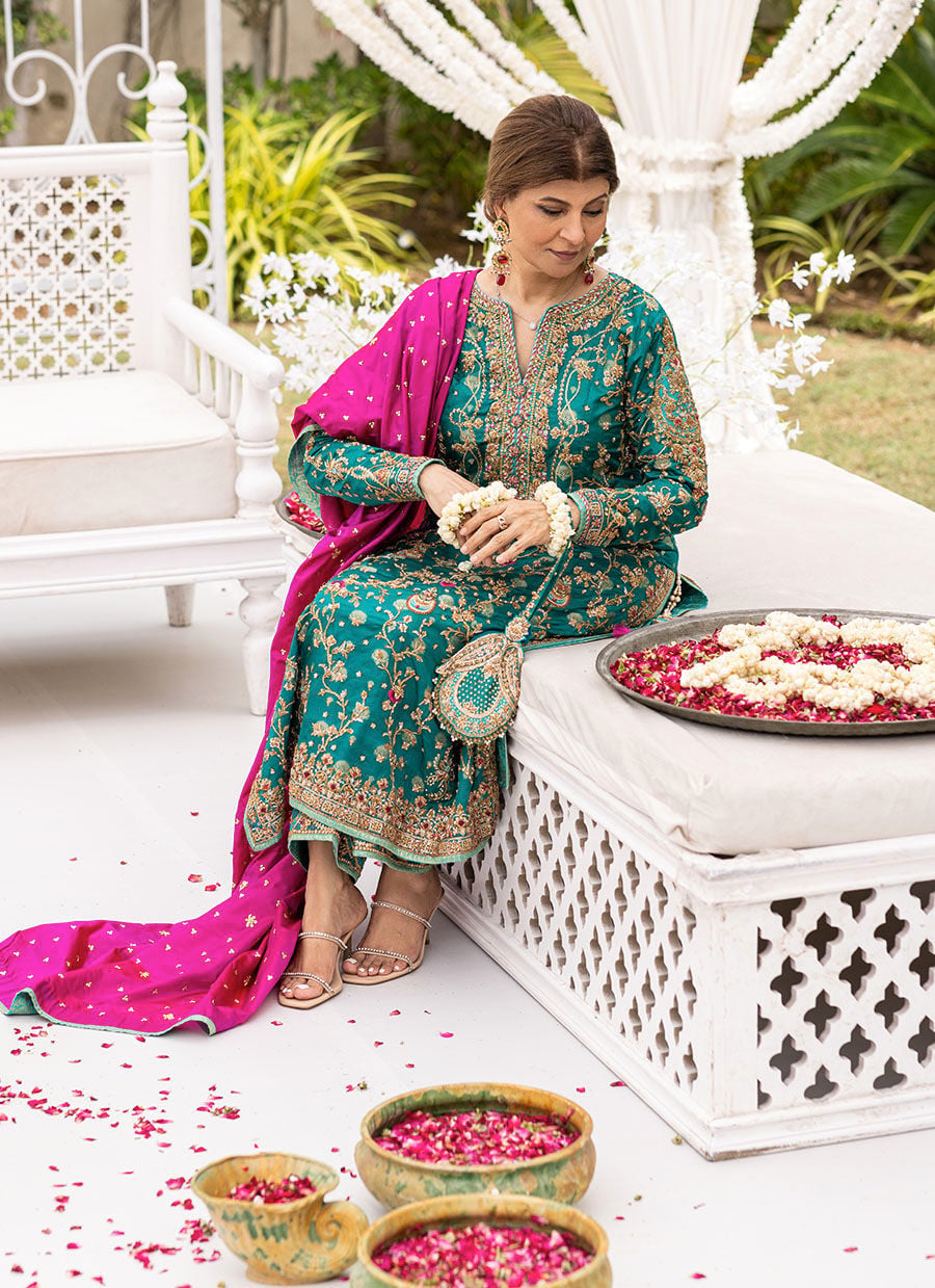 AVISA EMERALD - Farah Talib Aziz
