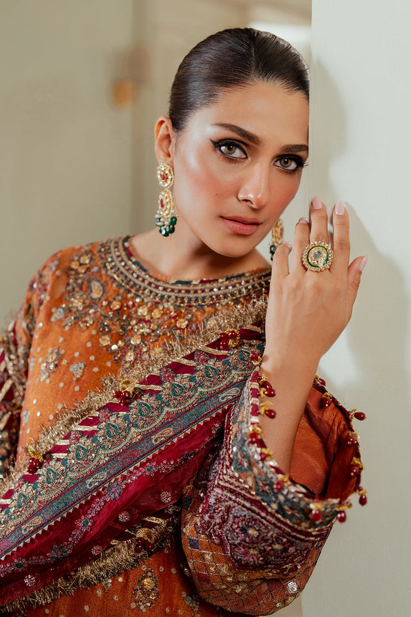 Golden Sequin Chantelle