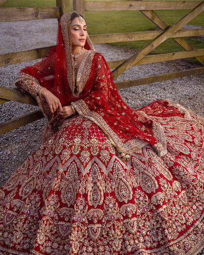 Faiza Saqlain - Raeni